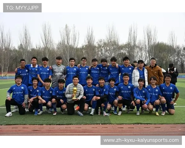 足球训练中的小组协作与团队配合